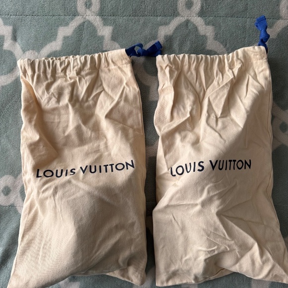 Louis Vuttion Suede Mule - Picture 5 of 5